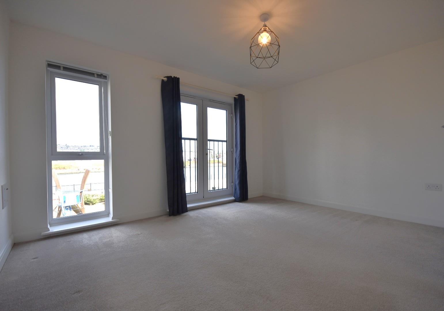 10 Clos Cymmer, Barry, CF62 5DL